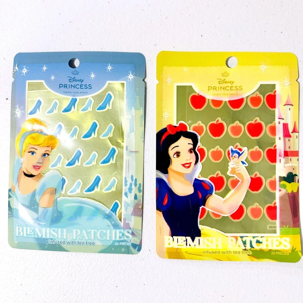 Disney Princess Beauty Bundle Alice in Wonderland Lip Balm Face Mask 8pc Set